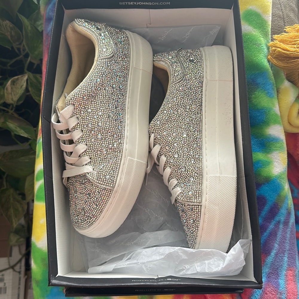 Sutton Bling Tennis shoe